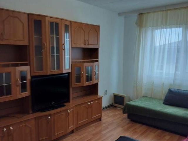 2 camere Tractorul