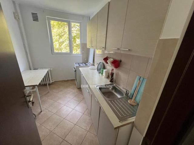 2 camere zona Avrig Obor | Renovat | 8 min Metrou | Bloc Reanvelopat
