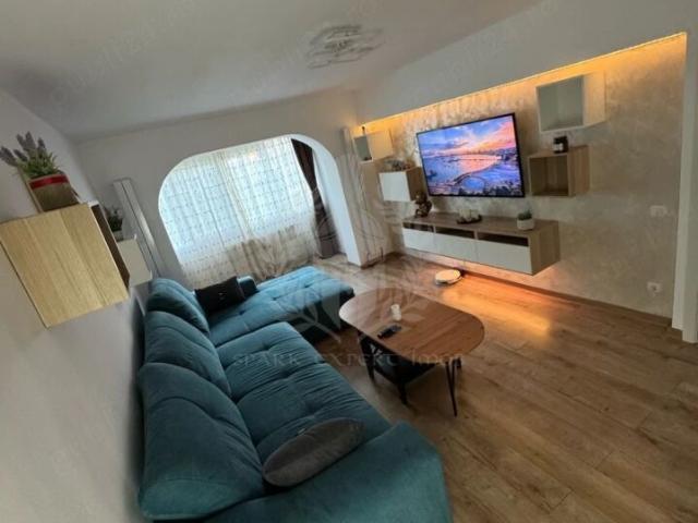 /2 CAMERE/ ZONA SUD/BULEVARDUL BUCUREST/