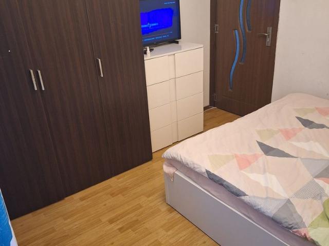 2 camere A uri zona Ostroveni, total decomandat