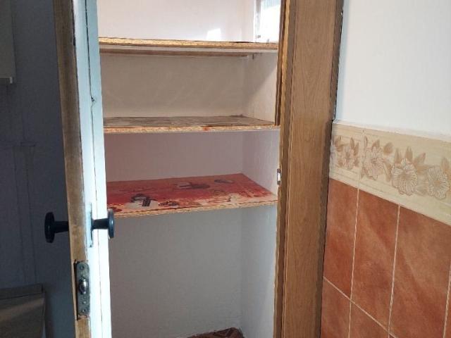 Apartament de vânzare cu 2 camere în centrul Covasnei cu priveliște
