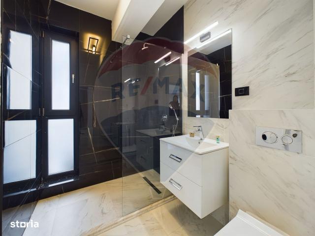2 camere, apartament de vanzare Constanta judet, Mamaia 9261 •