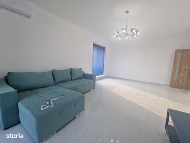 2 camere, apartament de vanzare Constanta judet, Mamaia Sat 9054 •