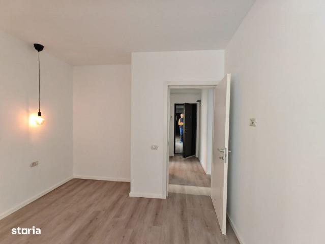 2 camere, apartament de vanzare Constanta judet, Mamaia Sat 9088 •