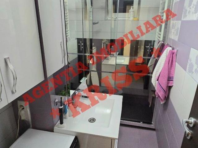 2 camere, apartament de vanzare Arges judet, Gavana 8985 •
