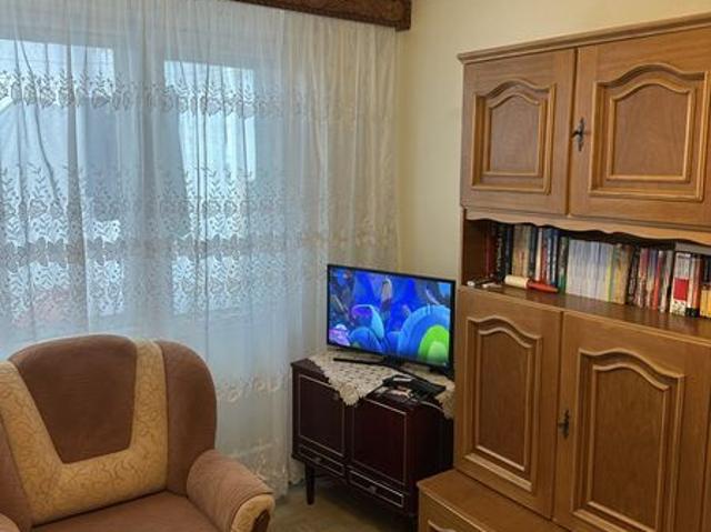 2 camere, apartament de vanzare Bacau judet, Onesti 9250 •