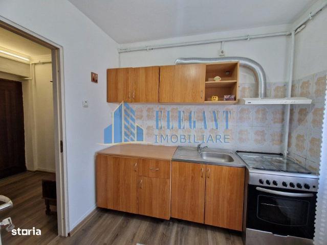 2 camere, apartament de vanzare Dolj judet, George Enescu 9263 •