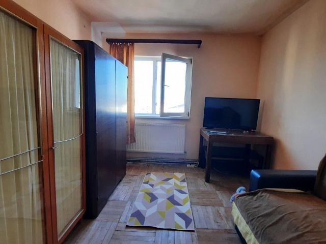 Apartament 2 camere, confort 1, micro 6, etaj 4, Targoviste