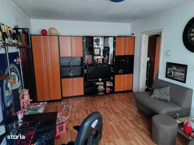 Ap 2 Cam Ultracentral 50mp etaj 4 lift centrala termopan termoizolat