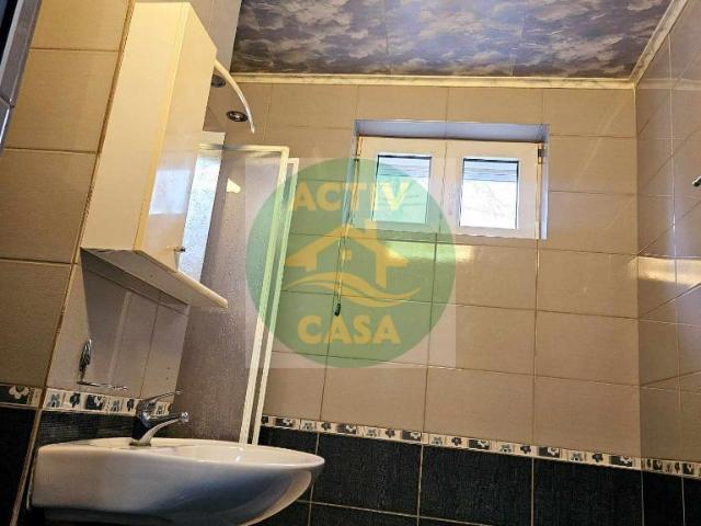 2 camere, apartament de vanzare Neamt judet, Roman 9220 •