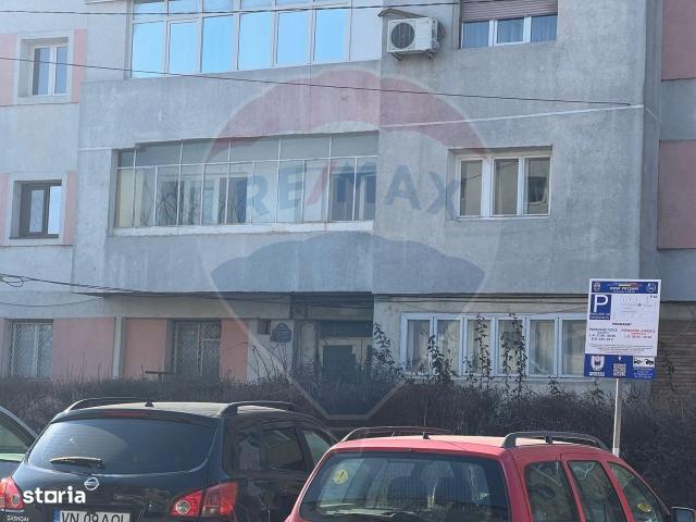 2 camere, apartament de vanzare Vrancea judet, Strada Profesor Caian Dimitrie 9276 •