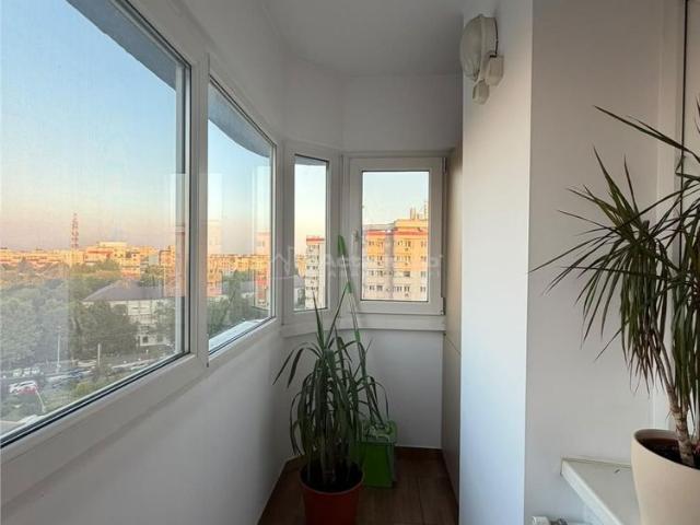 2 Camere, Brancoveanu, vis a vis de statia de metrou, Parcare