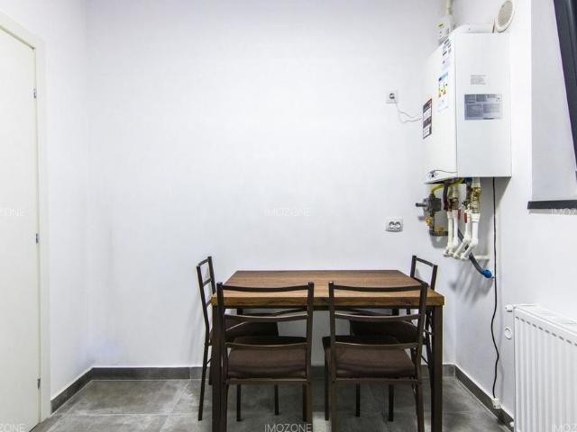 2 Camere, BUCATARIE INCHISA, balcon, mobilat/utilat, 5 minute Metrou, bloc nou