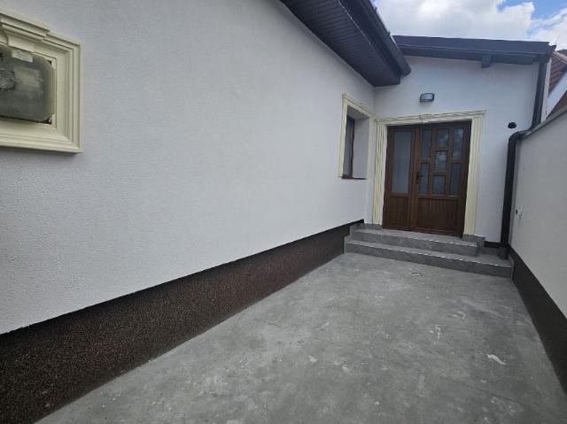 2 camere, casa de vanzare Bihor judet, Iosia 8846 •