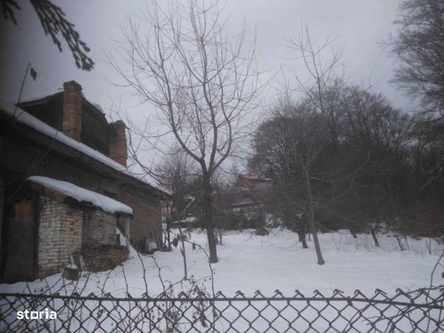 2 camere, casa de vanzare Hunedoara judet, Petrosani 9085 •
