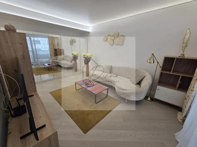 2 camere Cortina North I bucatarie inchisa I parcare inclusa I COM 0%
