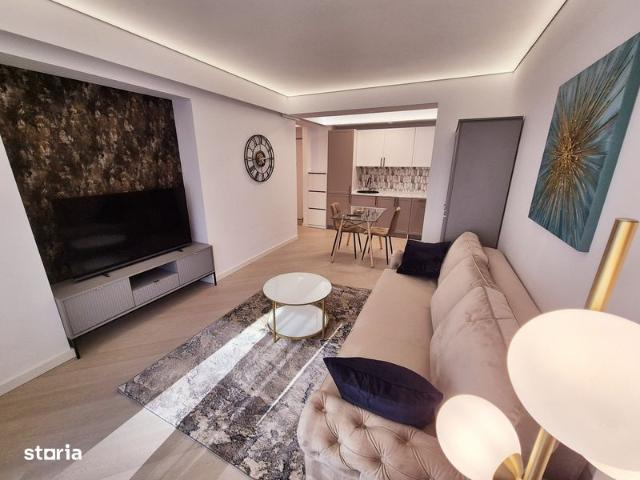De inchiriat| 2 camere Cortina North | Parcare | Comision 0