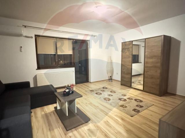 2 camere cu terasa zona centrala bloc nou centrala proprie etaj 3