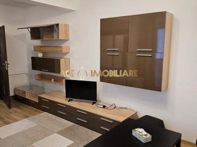 2 Camere de inchiriat | Stefan cel Mare | Metrou | Centrala Proprie