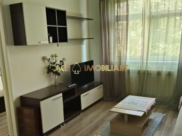 2 Camere de inchiriat | Stefan cel Mare | Metrou | Mobilat | Utilat