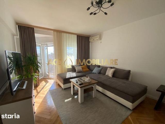 2 Camere de inchiriat | Unirii | Metrou | 64 mp
