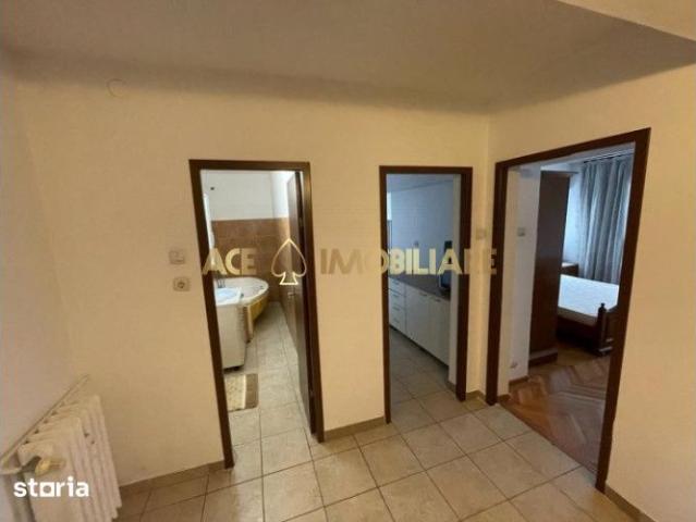 2 Camere de inchiriat | Unirii | Metrou | Mobilat