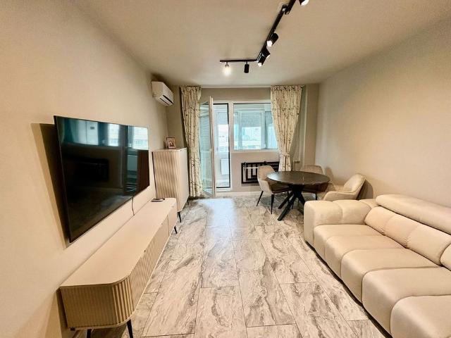2 camere de inchiriat | zona Dorobanti | prima inchiriere