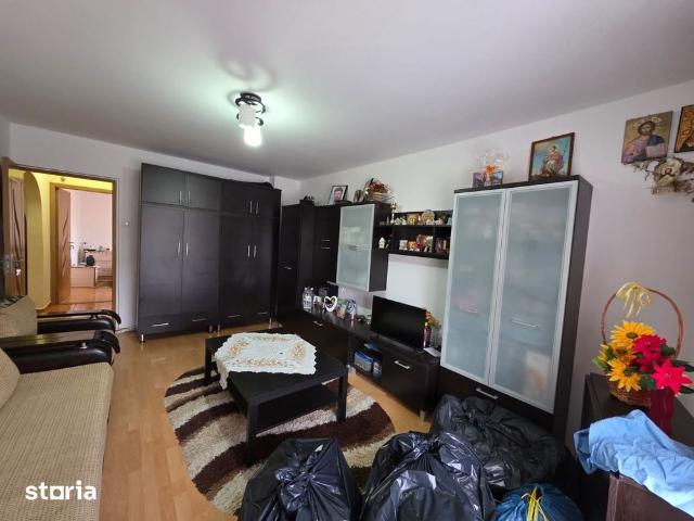 2 camere, decomandat, mobilat, utilat, zona Episcopiei