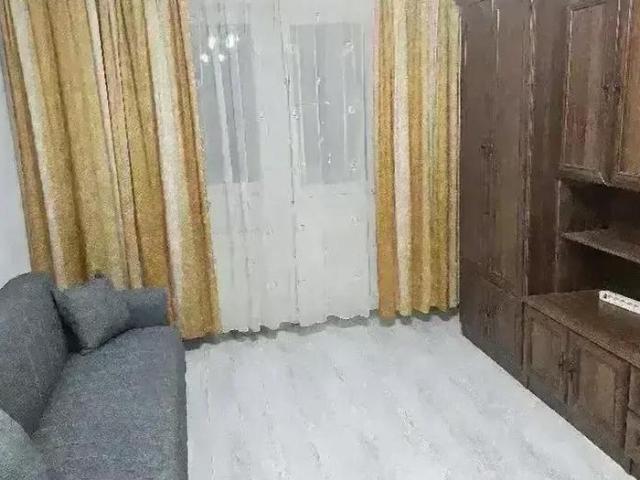 2 camere decomandat Nitu Vasile