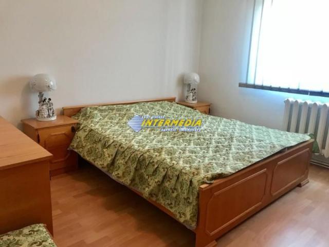 2 camere decomandat Ampoi 3 de inchiriat mobilat utilat