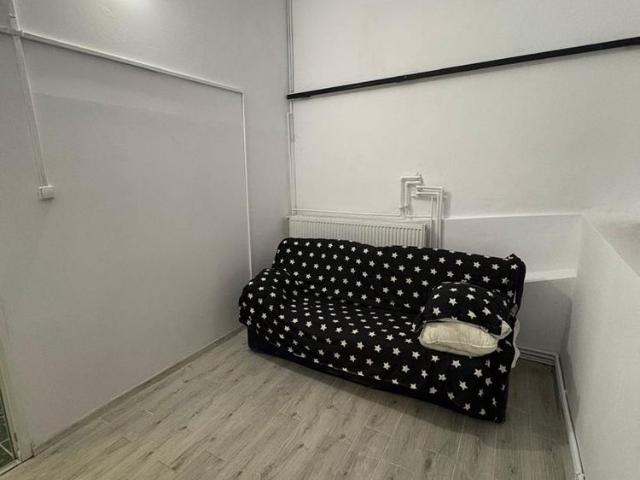 2 camere decomandat 50 mp zona tatrasi flora flux 300 euro