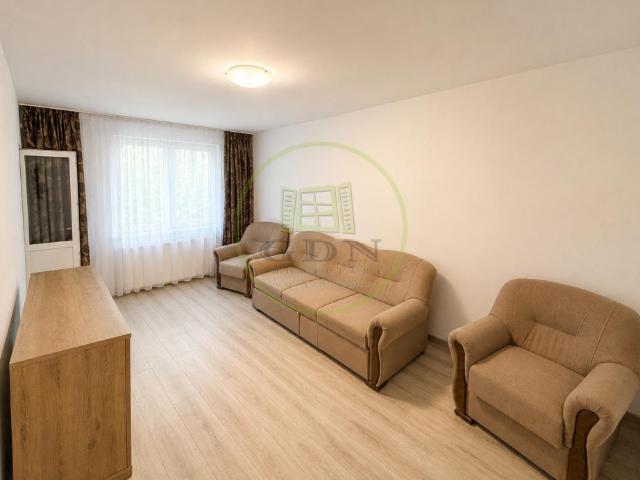 2 camere decomandat | 52 mp | Complet renovat | Etaj 1 | 500 €/lună