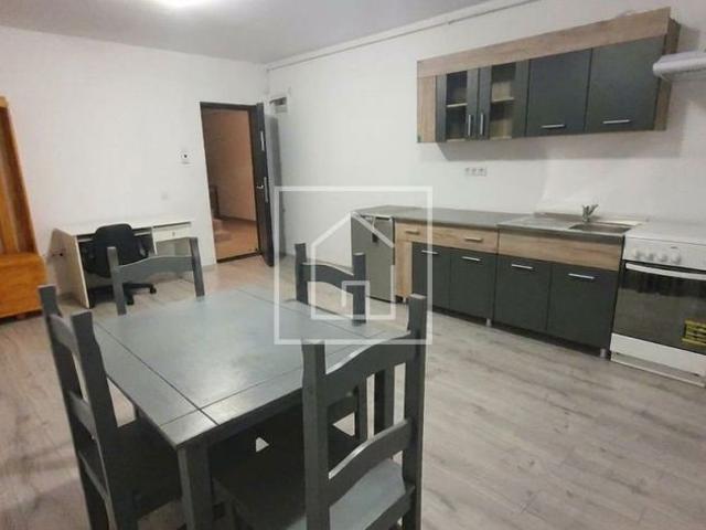 2 camere, Etaj 1, Arhitectilor, balcon 10 mp, parcare, mobilat!