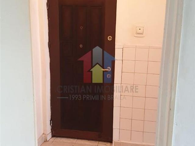 2 camere etaj 2, Hipodrom Microhala, Disponibil Imediat