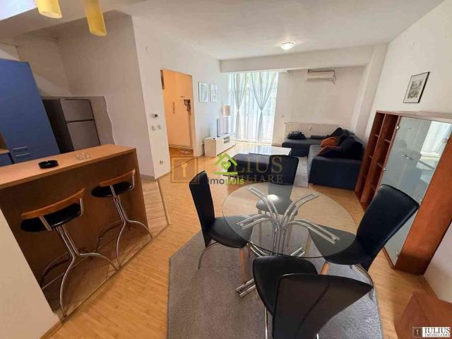 2 camere| aproape de FEEA| loc de parcare| 2 balcoane| apartament superb|
