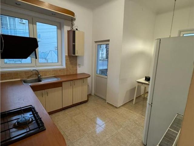 2 Camere I 60 MP I Zona centrala