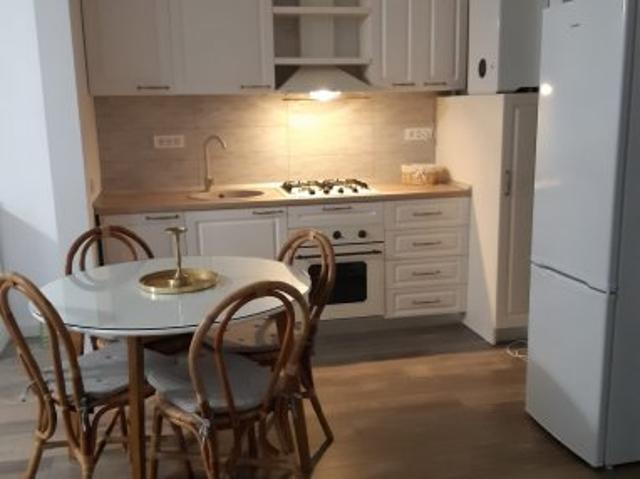 2 camere in bloc nou, modern
