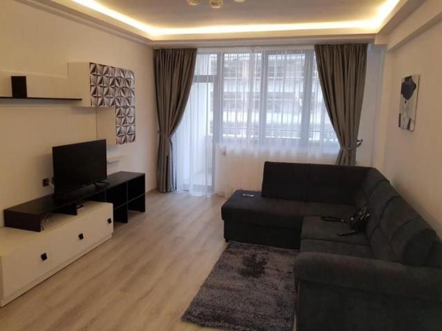 2 camere isaran coresi 550 EURO