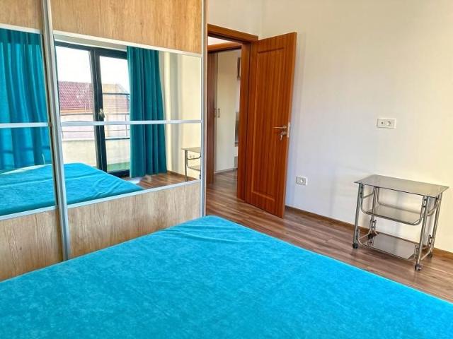 2 camere lux, bloc nou, complet mobilat si utilat, Biserica Madona, etaj2 cu lift, loc de parcare propriu