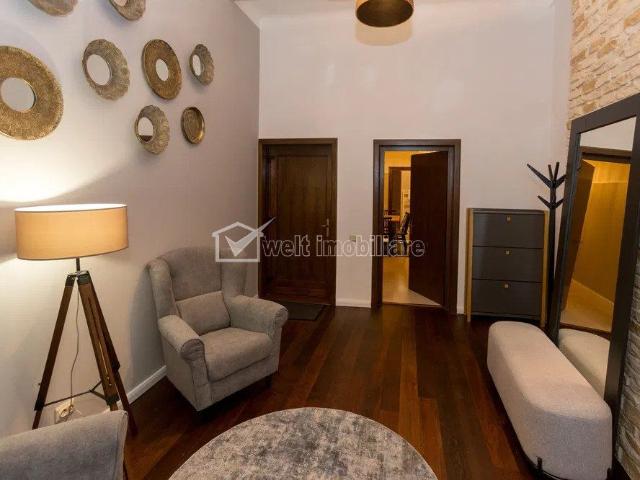 2 camere lux, Piata Unirii, 100 mp