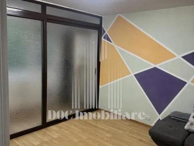 2 camere Piata Sudului Emil Racovita | Bloc Reabilitat | Parcare