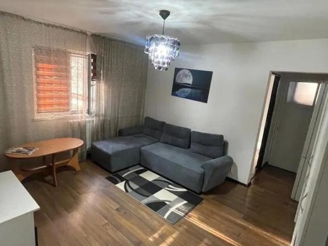 2 camere / Piața Reșița