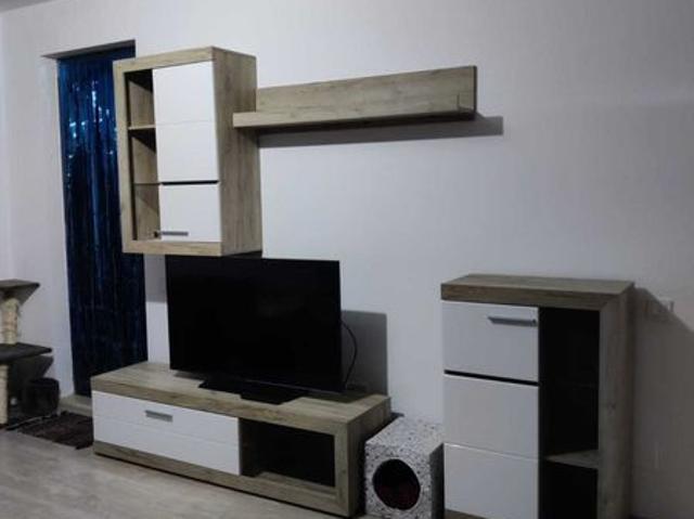 2 camere plaza mall moinesti gorjului metrou