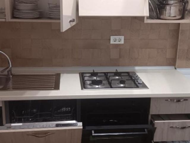 2 Camere prima inchiriere zona Porsche Pipera