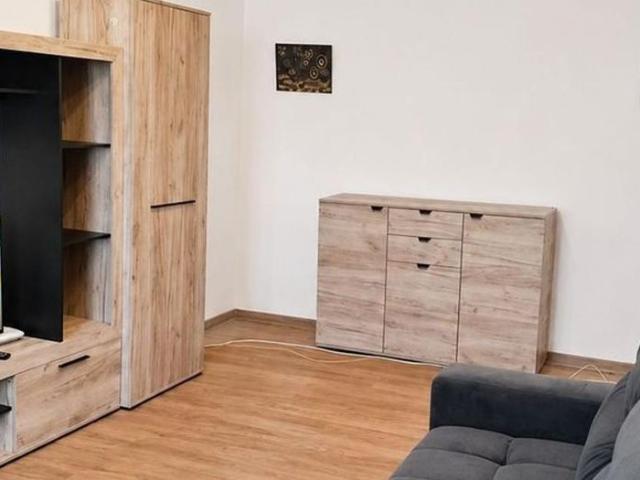 2 camere renovat complet | 2 min metrou Piața Sudului | 550€