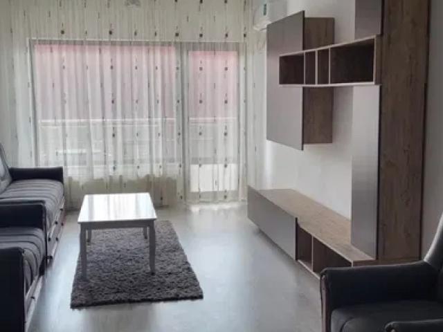 2 camere, semidecomandat, 58 mp, de inchiriat apartament in zona 1 Mai, Galeria, Cod 162853