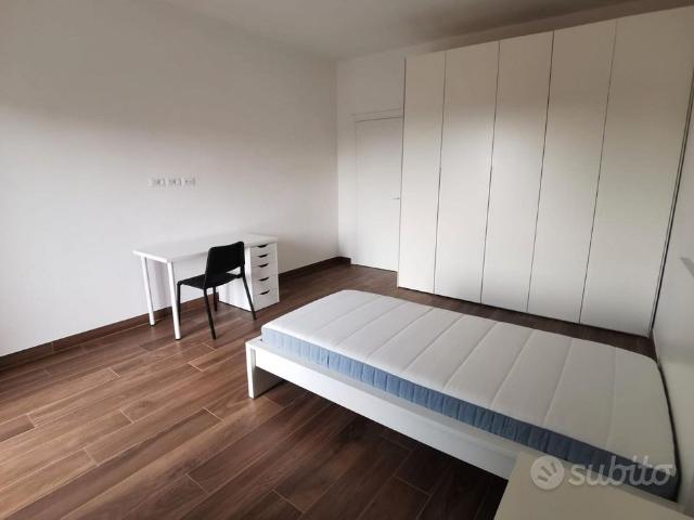 2 camere singole per studentesse/lavoratrici