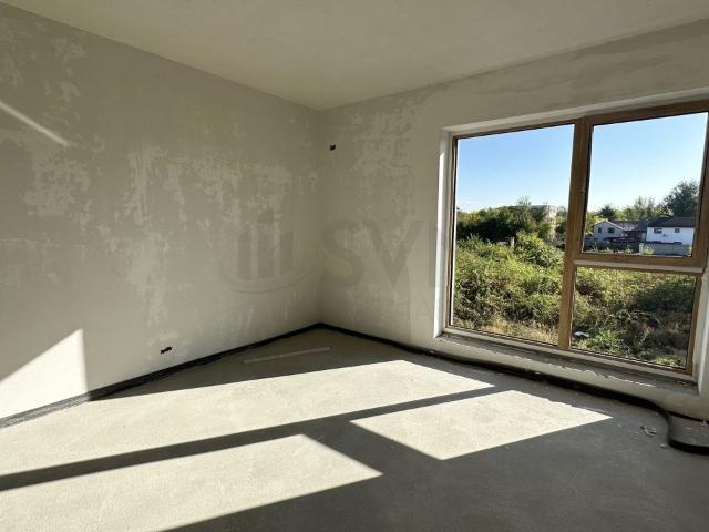 2 Camere Sisesti Bloc boutique