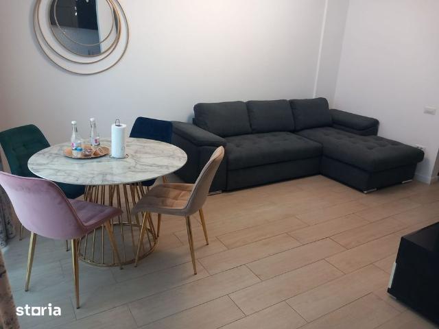 2 camere, statiunea Mamaia, Lake On, cu vedere la lac 650 euro