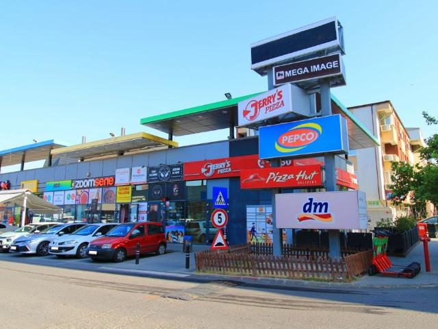 Apartament 2 camere cu balcon, decomandat, acces rapid metrou